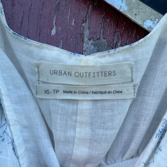 Urban Outfitters dress, like new, worn only once - Picture 5 of 5